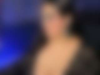 Live cam show with Innaxl - Thick on thefappeningchat.com