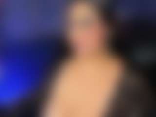 Live cam show with Innaxl - Spank Brown Hair on thefappeningchat.com