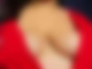 Live cam show with Innaxl - Body Massage on Camsoda