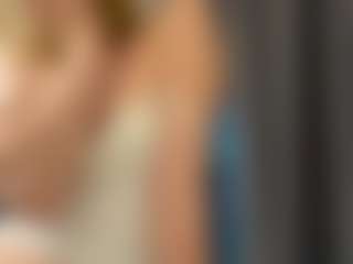 Live cam show with RennaSauberan - Bikini on Strip Flash - Live Sex Shows