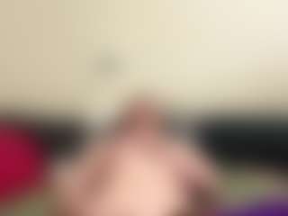 Live cam show with RennaSauberan - Red Hair on Cam Slut