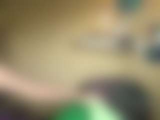 Live cam show with RennaSauberan - Green Eyes on camwithhim.com