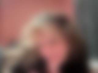 Live cam show with Jessica - Dildo Or Vibrator on hrnylive.com
