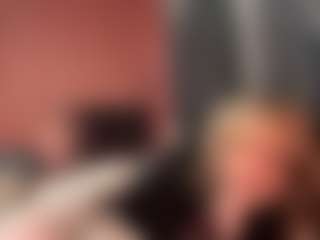 Live cam show with Jessica - Blue Eyes on hrnylive.com