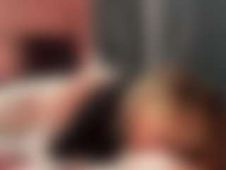 Live cam show with Jessica - Blonde Hair on googirlz