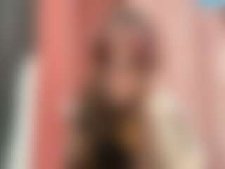 Live cam show with Jessica - Blue Eyes on livesuperchat.net