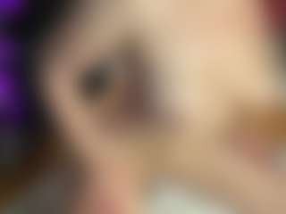 MizLuxxey's Live Sex Cam Show