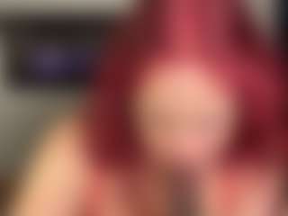 MizLuxxey's Live Sex Cam Show
