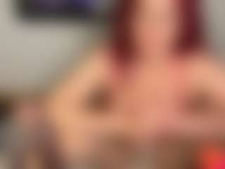 MizLuxxey's Live Sex Cam Show