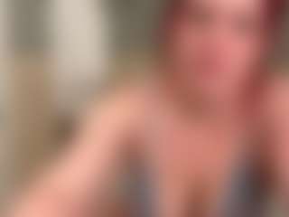 MizLuxxey's Live Sex Cam Show