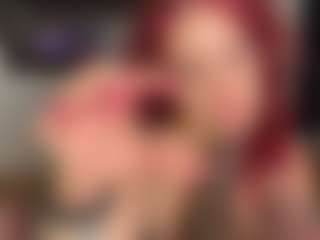 MizLuxxey's Live Sex Cam Show
