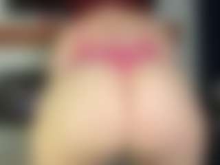 MizLuxxey's Live Sex Cam Show