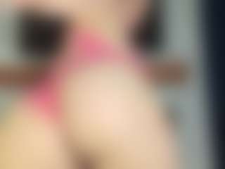 MizLuxxey's Live Sex Cam Show