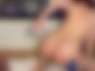 MizLuxxey's Live Sex Cam Show