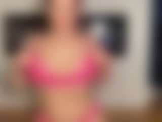MizLuxxey's Live Sex Cam Show