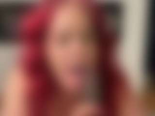 MizLuxxey's Live Sex Cam Show