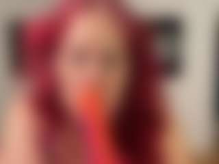 MizLuxxey's Live Sex Cam Show