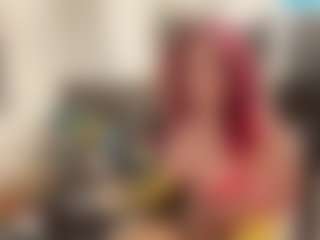 MizLuxxey's Live Sex Cam Show