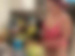 MizLuxxey's Live Sex Cam Show