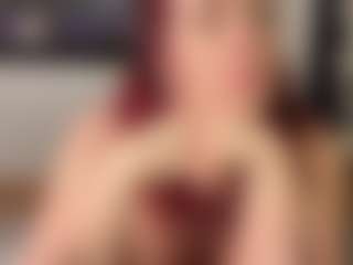 MizLuxxey's Live Sex Cam Show