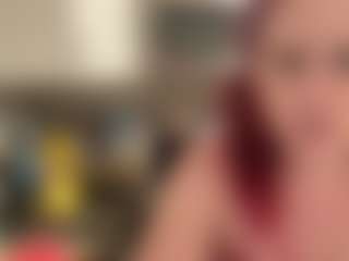MizLuxxey's Live Sex Cam Show