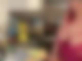 MizLuxxey's Live Sex Cam Show