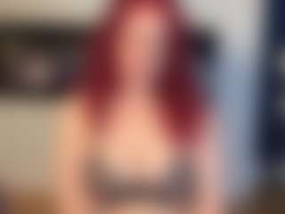 MizLuxxey's Live Sex Cam Show