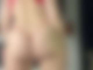 Live cam show with MizLuxxey - Drinking on xxxlivecams.org