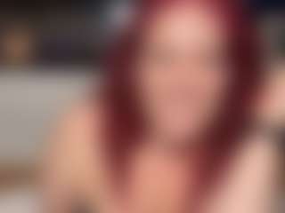 MizLuxxey's Live Sex Cam Show