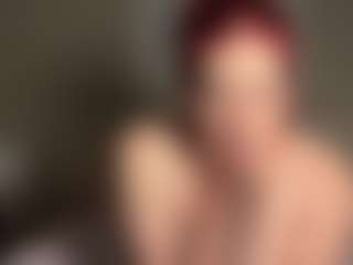 MizLuxxey's Live Sex Cam Show