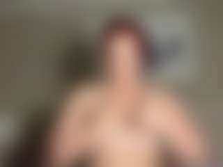 MizLuxxey's Live Sex Cam Show