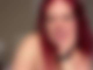MizLuxxey's Live Sex Cam Show