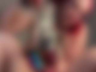 MizLuxxey's Live Sex Cam Show