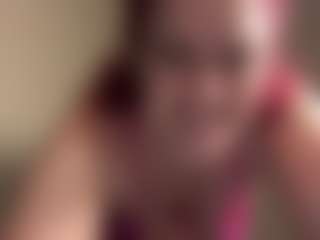 MizLuxxey's Live Sex Cam Show