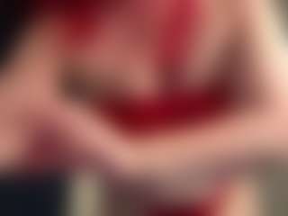 MizLuxxey's Live Sex Cam Show