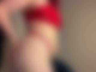 MizLuxxey's Live Sex Cam Show