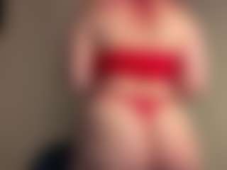 MizLuxxey's Live Sex Cam Show
