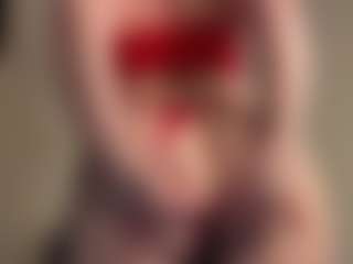 MizLuxxey's Live Sex Cam Show