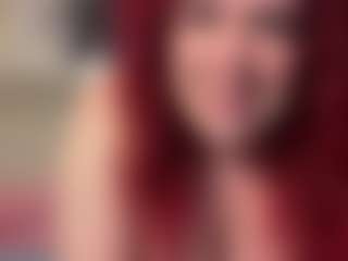 MizLuxxey's Live Sex Cam Show