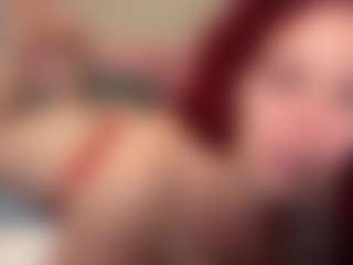MizLuxxey's Live Sex Cam Show