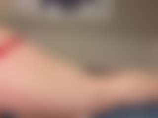 MizLuxxey's Live Sex Cam Show