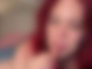MizLuxxey's Live Sex Cam Show