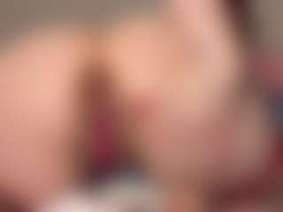 MizLuxxey's Live Sex Cam Show