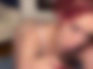 MizLuxxey's Live Sex Cam Show