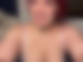 MizLuxxey's Live Sex Cam Show
