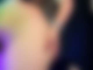MizLuxxey's Live Sex Cam Show