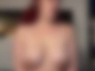MizLuxxey's Live Sex Cam Show