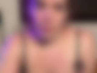 MizLuxxey's Live Sex Cam Show