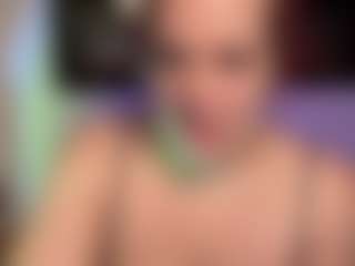 MizLuxxey's Live Sex Cam Show