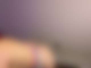MizLuxxey's Live Sex Cam Show
